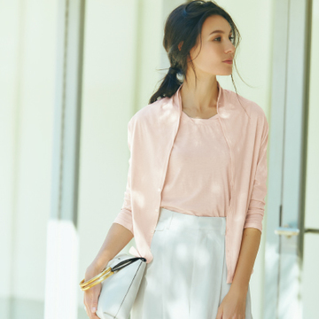 着こなしの鮮度をUP　肌映りとしゃれ見えをかなえる、ニュアンスアンサンブル