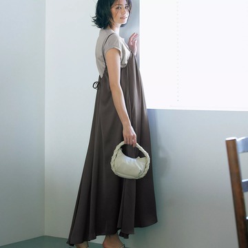 スタイリスト徳原文子さんが別注！「Chaos」ギャザーキャミワンピース