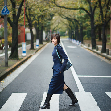 富岡佳子、秋の私物を一部公開中！ 五選 