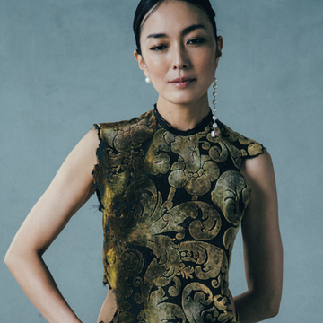 ボン マジックの「バロックパールのピアス」【板谷由夏×伊藤美佐季の「ドラマを生むジュエリー」】