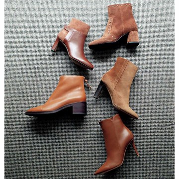 足元は「黒」「ブラウン」「スウェード」でキメる！ 華やぎショートブーツ10