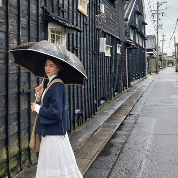 50代ホワイトコーデ