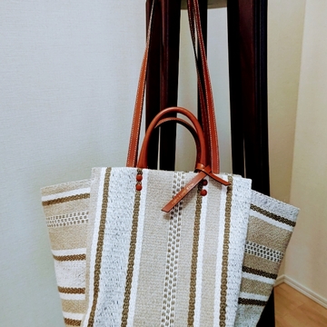 初めて出会った、ミカデラヴァッレのバッグ