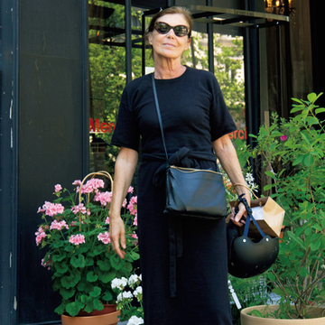 【パリマダムの最新コーデSNAP】この夏はリラックススタイル＋フラット靴が人気！