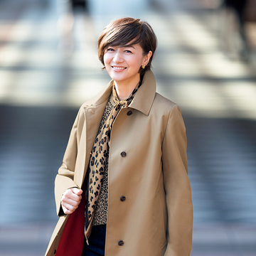 女性らしさが宿る、今季の“マッキントッシュ ロンドン”「エレガントをひとさじ」で秋の装いが変わる！