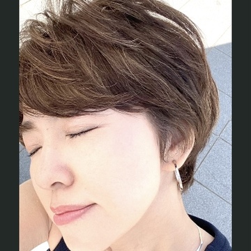 青い空を見上げる、私の至福のひととき✨