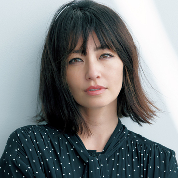 【RINAさんの最新ヘア】デザイン性のある重め×ストレートボブでアレンジ力アップ