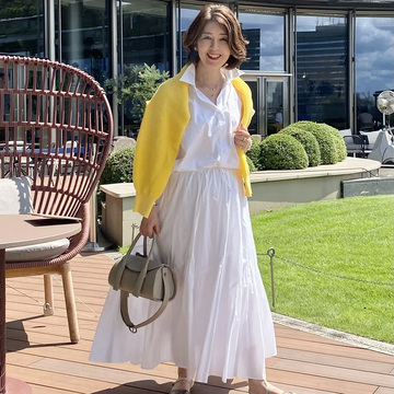 【エクラ 華組SNAP】アラフィーのおしゃれ上手は「華やかカラー上手」④