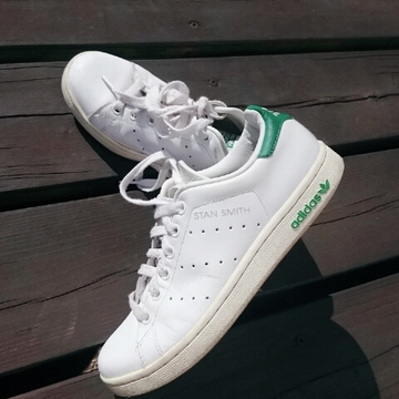 adidas スタンスミス