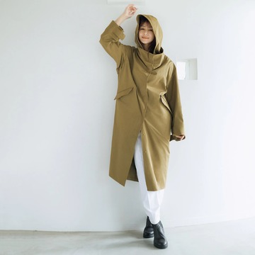 ラブコールにお応えして井川遥さんが登場！大人の遊び心が魅力「loin.」のスタンドカラーコート