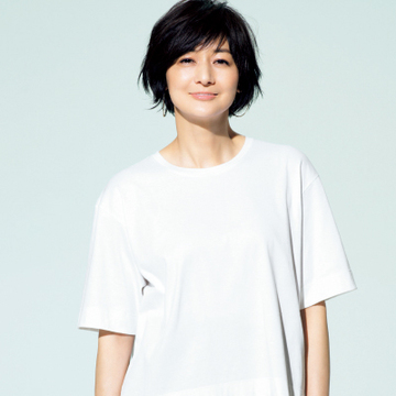 女らしさと高見えが叶う「富岡Tシャツ」で夏のおしゃれを楽しむ！