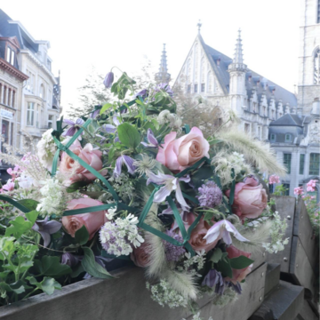 ベルギーの古城で束ねるブーケ　Féerie Florale Flower Showに飛び入り参加