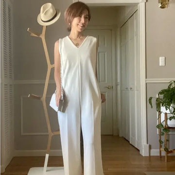 夏の白オールインワン