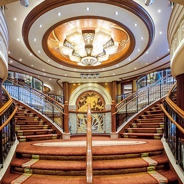 英国の伝統が香るクラシカルモダンな豪華客船「クイーン・エリザベス」でいくアラスカ旅