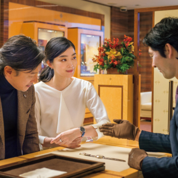 格式ある雰囲気漂う「パテック フィリップ」【パートナーと正統派の時計店へ①】