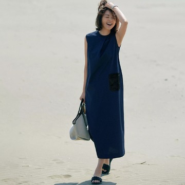 体型カバーも今っぽさもおまかせ！「CINOH×éclat」ノースリーブドレス