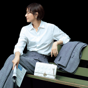 【富岡佳子さん　リュクスなバッグ】ディオールの新作バッグはクラシカルかつ洗練ムード