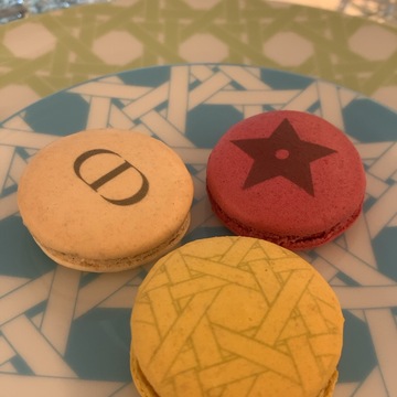 カフェ ディオール by ラデュレ