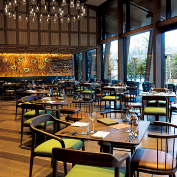 カジュアルにして上質な『ホテルインディゴ軽井沢』は、高原リゾート気分を楽しむのに最適