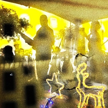 フォトグラファーユニット〈AMU〉の初個展に注目！