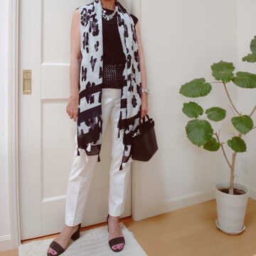 モノトーンコーデでバースデーランチ