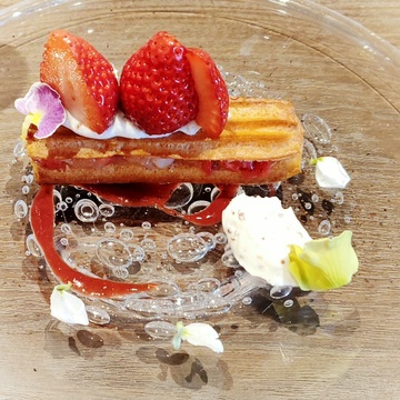 今が旬！苺づくしのランチコース