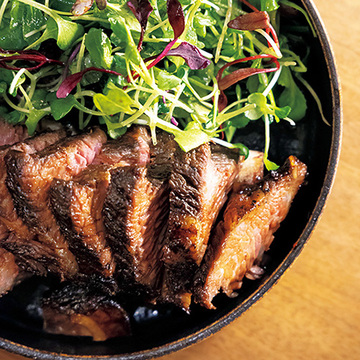 【大人のソウル旅】季節の釜めしも味わえるステーキダイニング『HUE135（ヒュ イルサモ）』