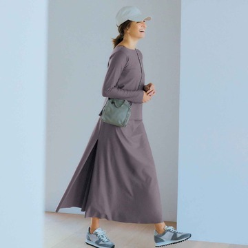 水際でも街でも活躍！「Chaos」のSWIM ラッシュガード&ワンピース