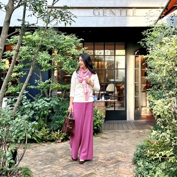 華やかパンツコーディネートで初めましてランチへ♪