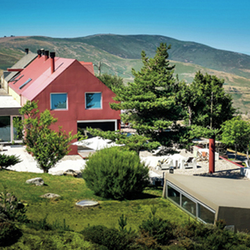 ポルトガルで最も高い山脈地帯“セラ・ダ・エストレーラ”で滋味深いテロワールを味わう！【ポルトガル中・北部をめぐる旅】