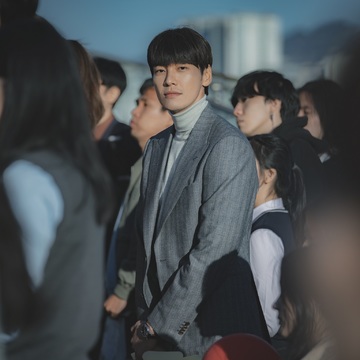 スター性抜群！今最も注目すべき韓国俳優キム・ヨングァン【見ればキレイになる⁉韓流ドラマナビvol.33】 