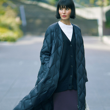 【おしゃれプロの本命コート】ノークのVネックダウンでおしゃれが進化する