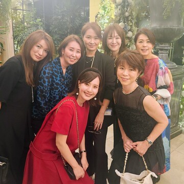 【冬のパーティー何着てく？】エクラ大集合の夜会へ