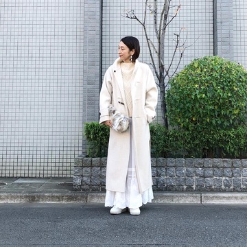 ロングダッフルで冬の白コーデ♡♡