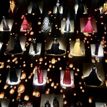 「クリスチャン・ディオール」夢のクチュリエ」展