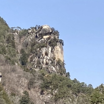 日本一の渓谷美【昇仙峡】 自然そのままのダイナミックな名勝地