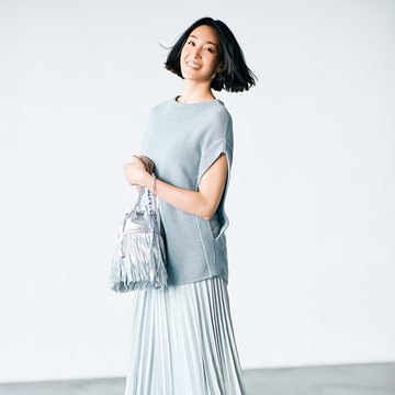 【大人の着やせルール】アシンメトリースカートはすその斜め線で細見せ効果アップ！