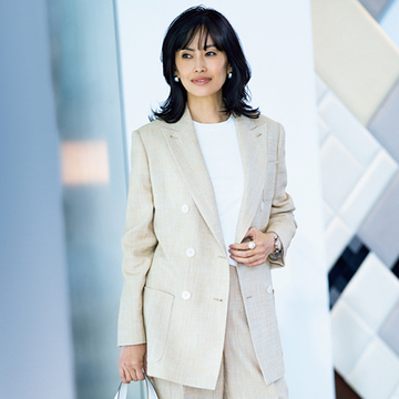 【着映える春スーツ】「マックスマーラ」は3つボタンジャケットのブライトベージュが好印象を約束