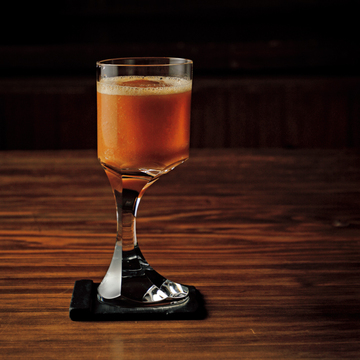 【50代 大人心をくすぐる神楽坂グルメ】神楽坂のバーを牽引する一軒「歯車」