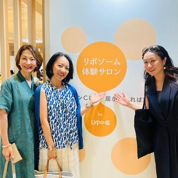 Lypo-C×éclat 亜希さんトークショー&体験会