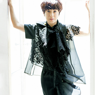 アラフィーの憧れ、黒田知永子の「夏の黒」！やっぱり素敵な“CHICOブラック”スタイル