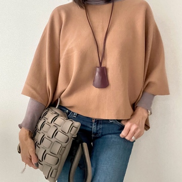 この冬は重ねニットでオシャレ度UP