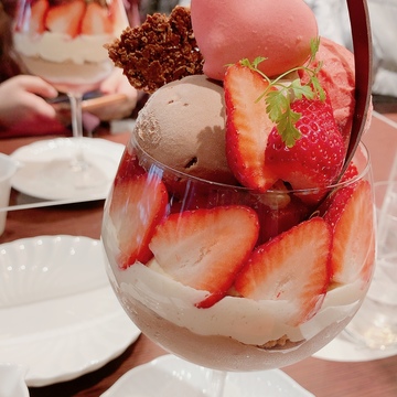 いちごパフェ❤カカオティエ五感