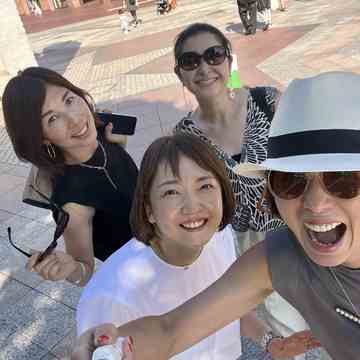 恵比寿のNYスタイルカフェで華組ランチ会