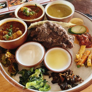 【ソロ活レポ】人生初！新大久保でネパール料理に溺れました！！