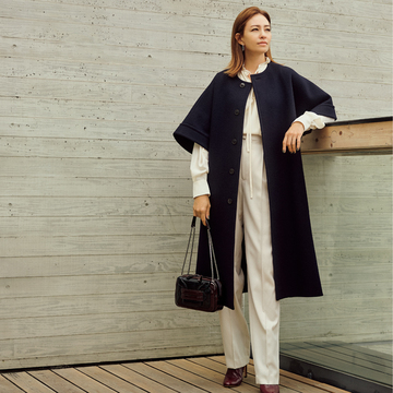 オーラリーのセンタープレスパンツは体型を選ばない！【本当にいいパンツがおしゃれを決める】