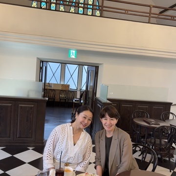 神戸・フロインドリーブで、Jマダムの友と過ごす光のランチ時間