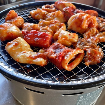 主人とランチデート　内臓専門店！