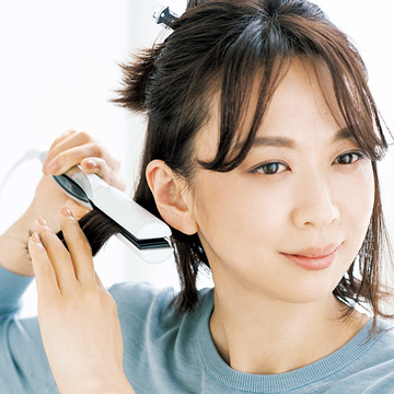 【動画】大人の髪が見違える！簡単3ステップ「4つのパーツ別ちょい巻きテク」