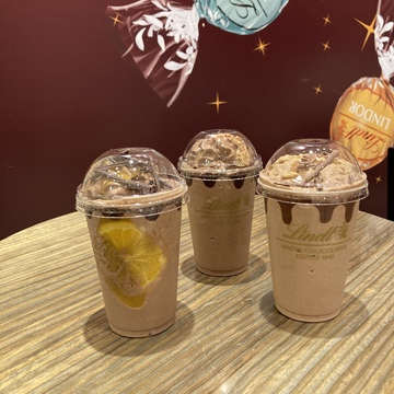 リンツカフェでほっと一息！　アウトレットでお買い物編　続き